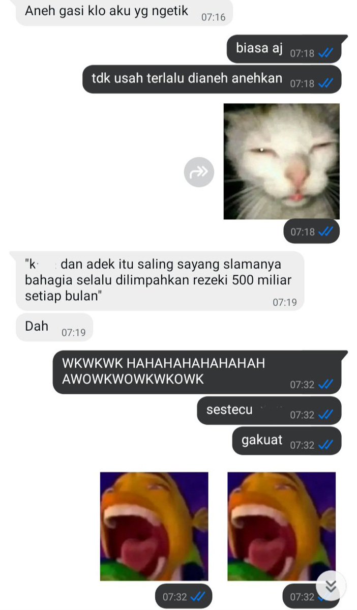 ashkyeea's tweet photo. ngisengin ni org sgt worth it https://t.co/BzbmAmesGg