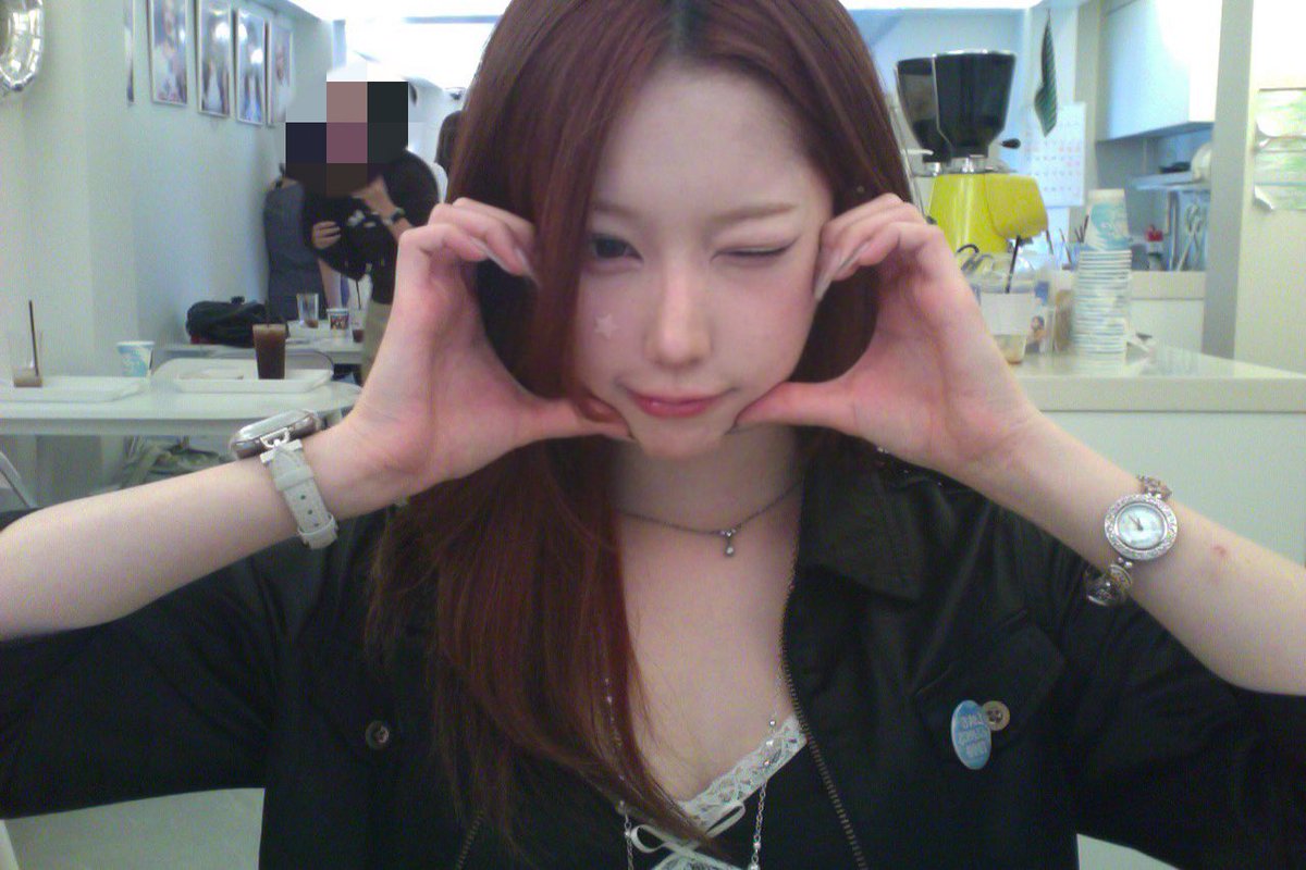 sioninedanggeun's tweet photo. https://t.co/O6btut82I6