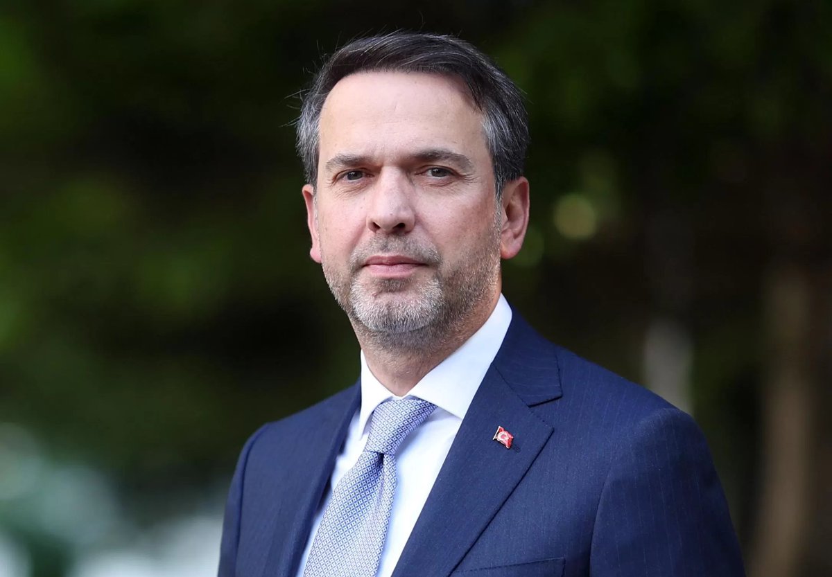 PiyasaOttoman43's tweet photo. 🔴 Enerji Bakanı Alparslan Bayraktar: (SMR)

▪️Bir Küçük Modüler Reaktör Kanunu hazırlıyoruz şu anda. Bunun taslağı hazır.

▪️Bütçe görüşmeleri sonrasında Meclis’imizin gündemine getirmeyi hedefliyoruz. Yani bu yasama yılında.

▪️Onu kanunlaştırdığımızda bunun hukuki altyapısını da güçlü bir şekilde kurmuş olacağız.

▪️Orada bu konunun gelişimini sağlayacak, finansmanını sağlayacak, güvenlikle alakalı alınacak tedbirleri ortaya koyacak bir çerçeveyi oluşturacağız.

▪️Bu, SMR’ın önünü açacak.