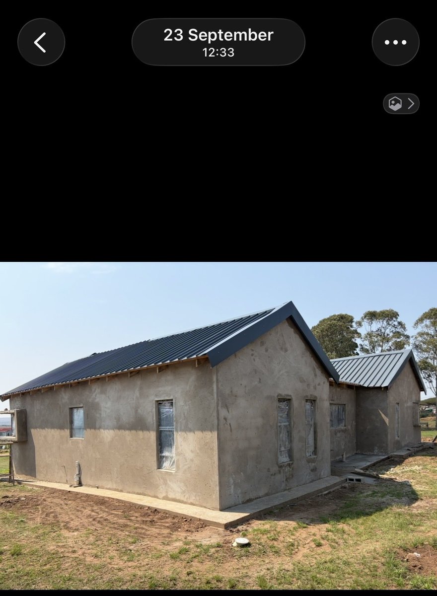 u_nhlakaa's tweet photo. 13th of July vs 23 Sept

When you get a chance, support my brother. House plan designs and construction 

🏠 : Kwa Nongoma https://t.co/5mpbJE3oQE