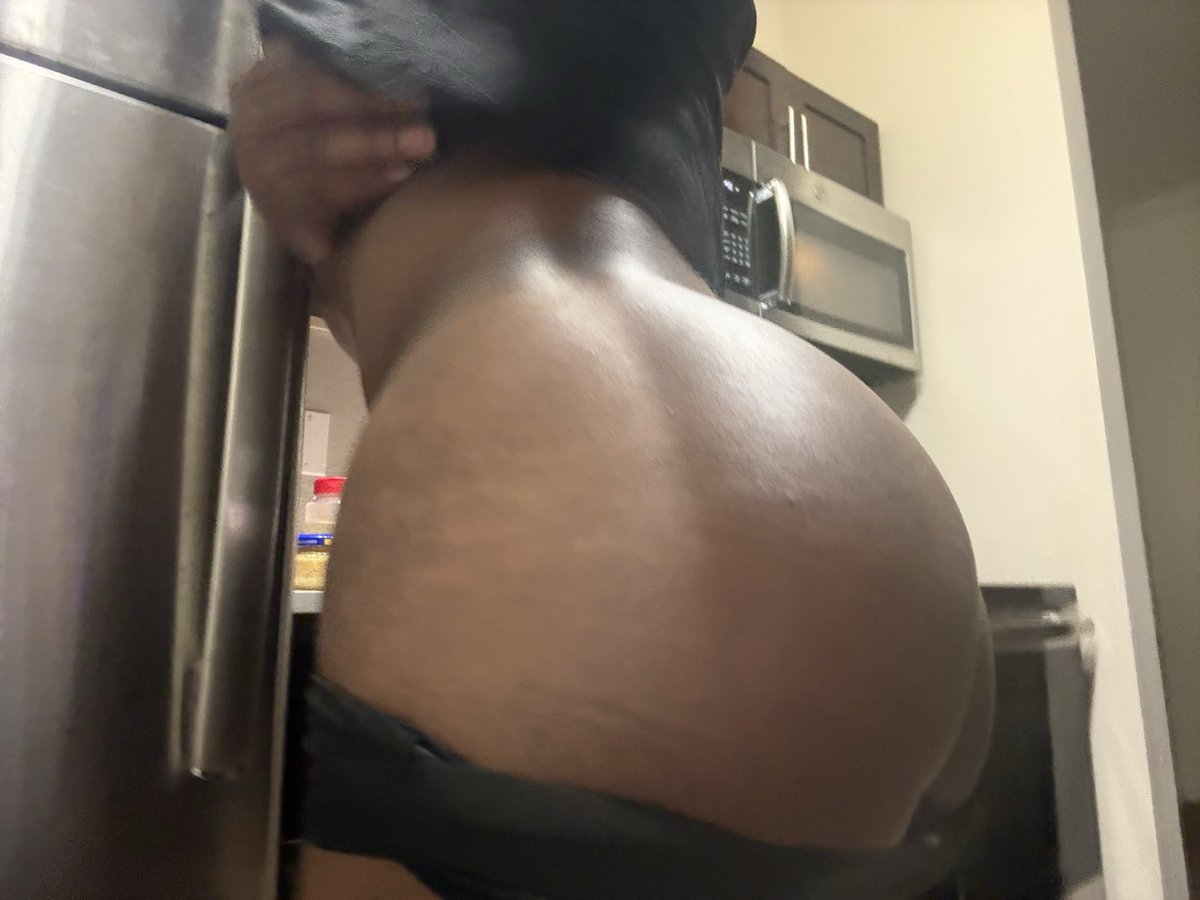 T4cgn's tweet photo. Drunk asf 😩 https://t.co/mmf3nnUsBO