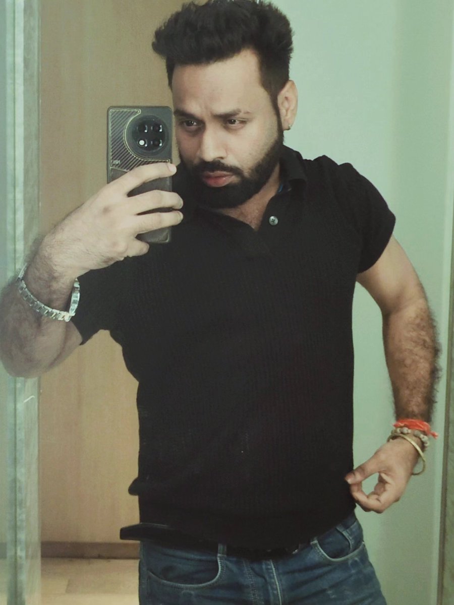 RAGHAVWORLD51's tweet photo. #mirror https://t.co/sxDo1LO8Qs