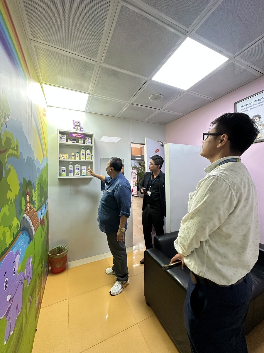 ImphalAPD's tweet photo. A thorough inspection of the Baby Care Room was carried out to ensure cleanliness, hygiene and a comfortable environment for our little travellers and their parents. 👶✨
@MoCA_GoI
@AAI_Official @aairedner
#YatriSevaAbhiyan2026 #YSA2026 #ImphalAirport #AAI https://t.co/TC9fKxTEHu
