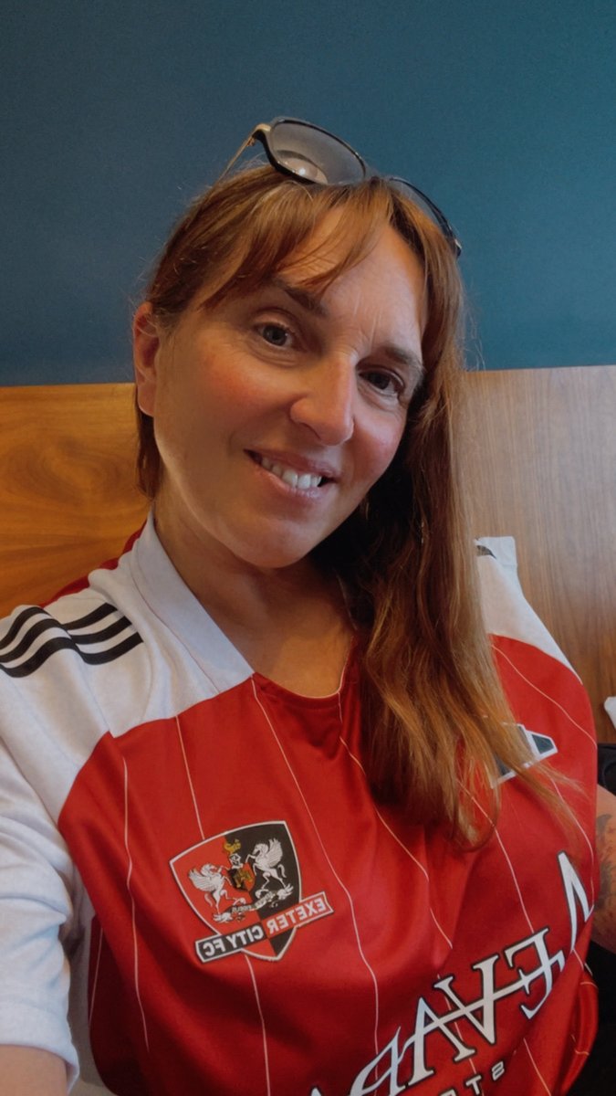 Ruby_Cattrall's tweet photo. Footy chick 🔴⚪️⚫️⚽️

Exeter City through and through. https://t.co/tzk70GE6p4