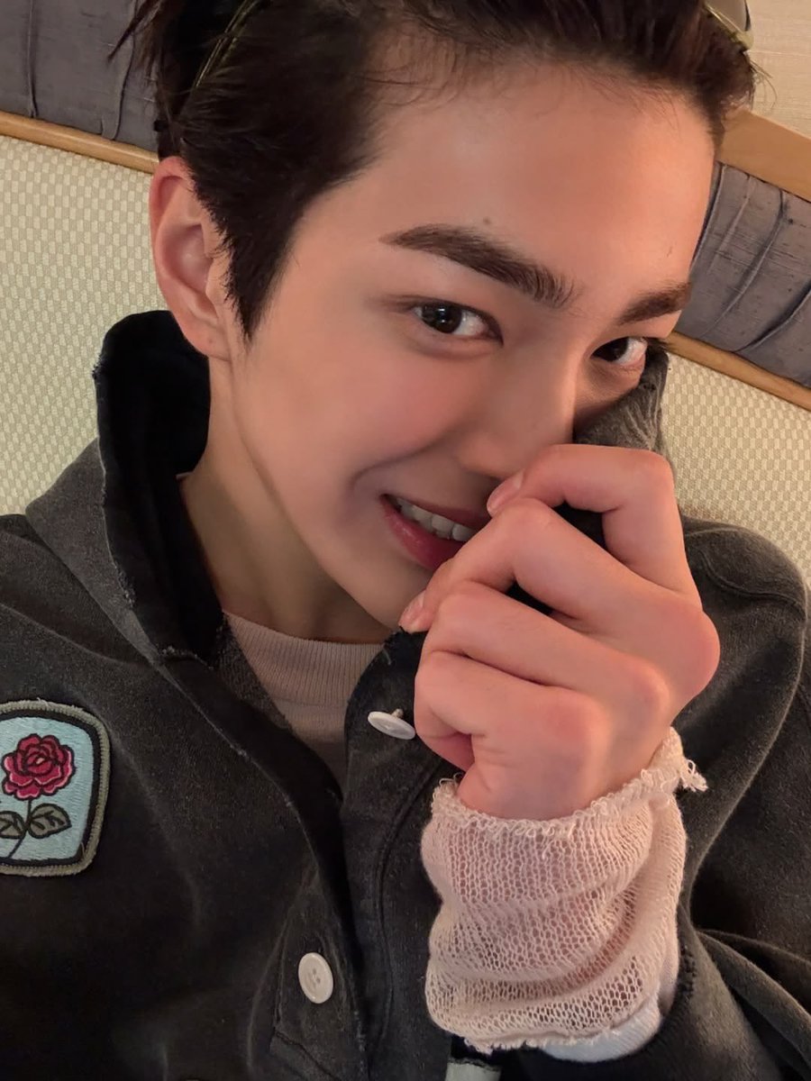 Xylophoneeooo's tweet photo. Xy here! 👋🏻Looking for filo-coer #moots

-she/her
- cute ￼😜✌🏻
-‘11 liner
-cortis x svt
-multi stan &amp; mostly active
-medjo yes sa  #stantwt 

↻ &amp;  ♡︎ to be moots ! mabait po ako,,,, #cortisph #anytwt #coertwt #coerville https://t.co/ope7sNXLmd