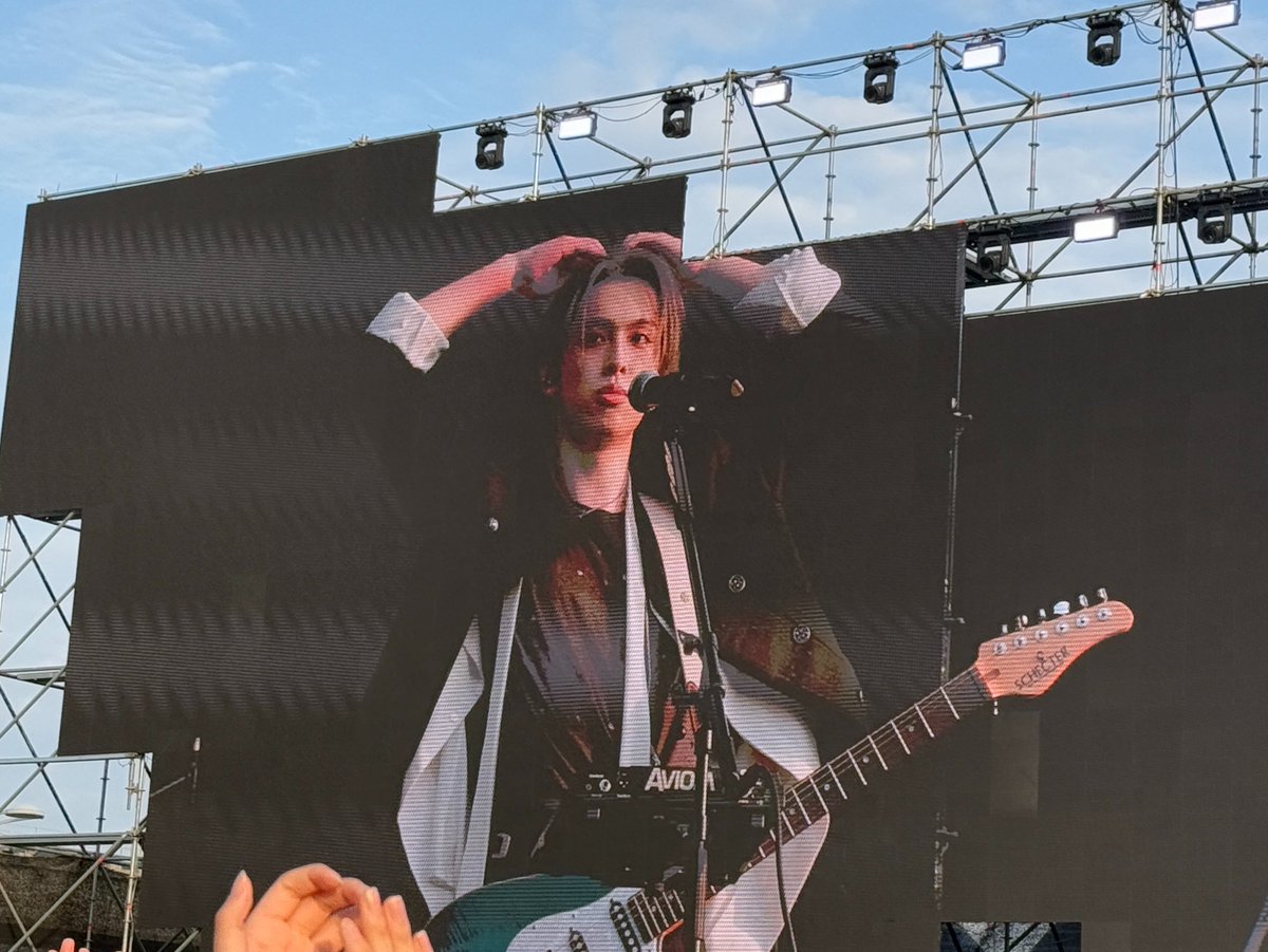 ziyimysp's tweet photo. 디뎌기😙 https://t.co/QaYwTzBaEI
