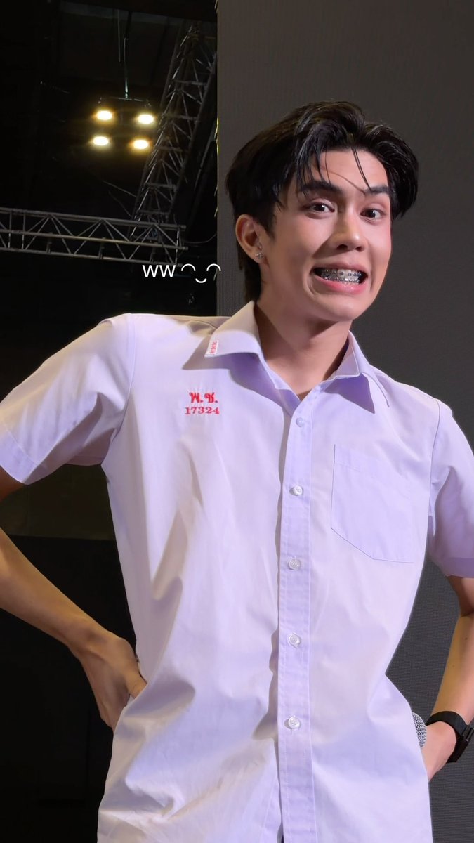 wwithbb's tweet photo. กัววๆๆ เหมือนเกินไปป่ะ #พ้อกสีขอยึดพื้นที่สักวันนะเบบี https://t.co/oZMUCIALQa