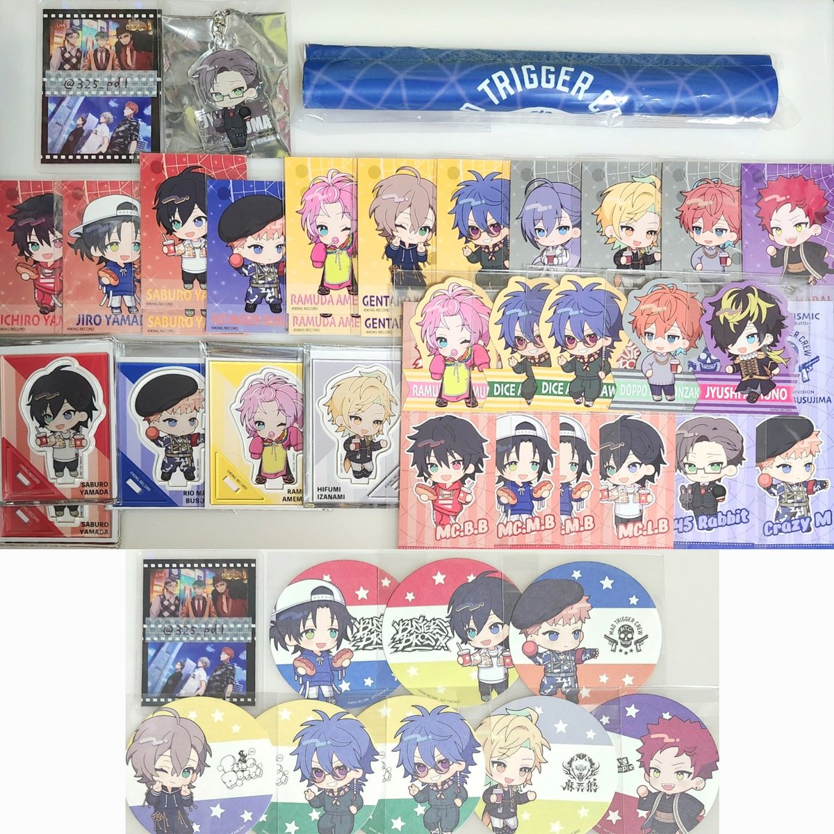 3_2_5's tweet photo. @325_pdl (別アカから検索用)交換 譲渡 ヒプマイ
12thライブ会場 エポス キッチンカー オンくじ 9thカフェ コスモワールド 山下本気うどん 
特典 ファイル ちびキャラリング クリカ コースター  アクキー

ナゴヤ 一郎 二郎 三郎 銃兎 理鶯 乱数 幻太郎 帝統 寂雷 一二三 独歩 盧笙 空却 十四 獄

求 左馬刻 簓 https://t.co/BT0iwRq9nC