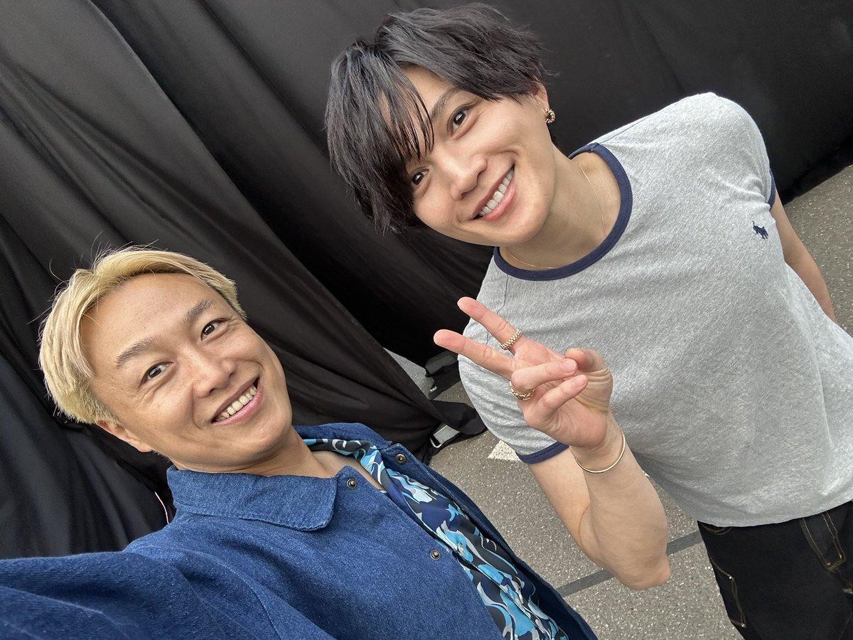 yamete_morote's tweet photo. 芸人さんが撮るこの髪型の八木ちゃんめちゃくちゃ可愛い説、なに？まずこの髪型がめちゃくちゃ可愛いのはあるけどさ https://t.co/fKqBpcdvKA