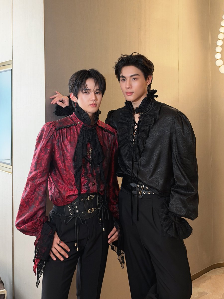 PaybackSeries's tweet photo. [Total Look] 🥀♥️

PAYBACK FAN MEETING IN HONGKONG
#PAYBACKFanMeetinginHONGKONG https://t.co/AJyqg7xMZT