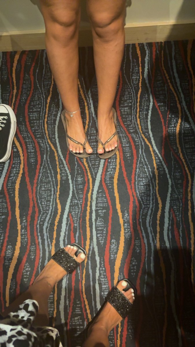 curlybratjadaa's tweet photo. if our feet just made you weak you owe us a drink 😌

spoonspig findom sissy chav uk brat wallet humanATM feetworship feetfetish https://t.co/iB0sQLChYI