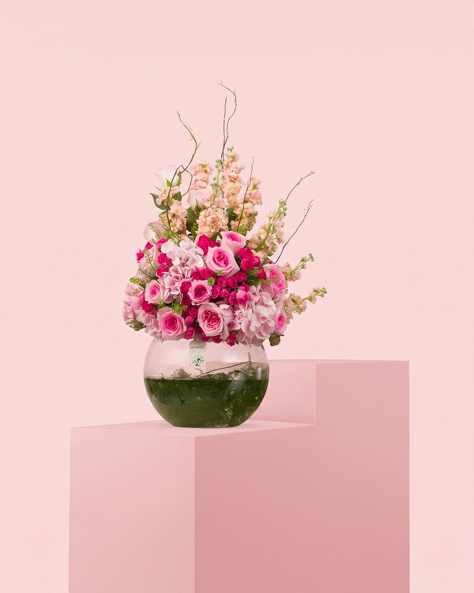 FloroseTM's tweet photo. في أكتوبر الوردي.. نهدي الوعي، ونزرع الأمل لكل امرأة🤍🌸
لا تؤجّلي الفحص المبكر.. فالوقاية خير من العلاج🎗
نُخصص 10% من مبيعات المجموعة الوردية لدعم محاربات سرطان الثدي

#لأجلك_نزهر_بالوردي #أكتوبر_الوردي #فلوروز #كل_اللي_بيننا https://t.co/sapzJWDRuX