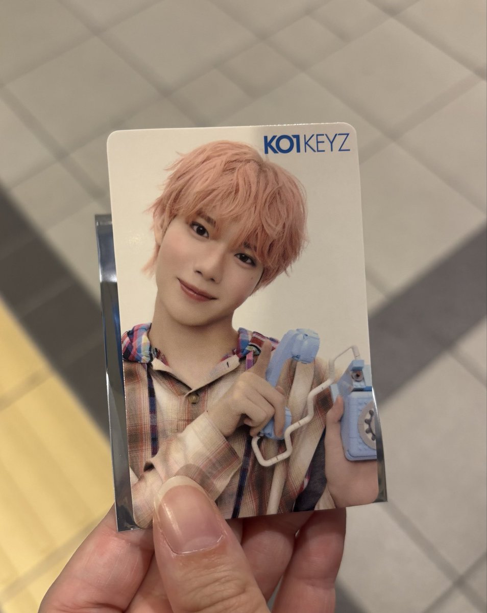 Mary_ice223's tweet photo. KO1KEYZ キュントゥグン POPUP
CD購入特典 トレカ 交換 

譲  矢田

求  柳谷

郵送希望です。
お気軽にお声がけ下さい。🙇🏻‍♀️ https://t.co/VXd0PEQ9PR