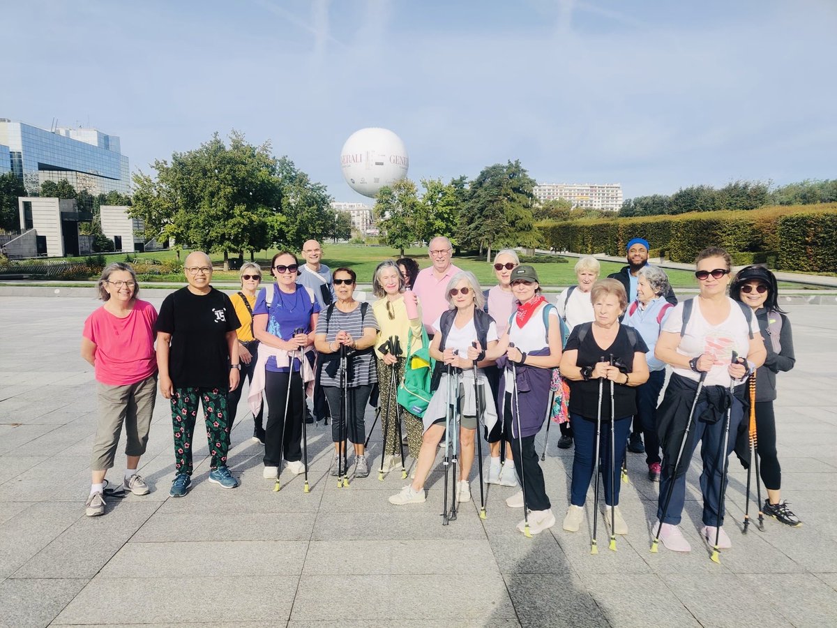 mapavx's tweet photo. La SANTÉ ne vient pas jusqu’à vous, vous devez marcher vers elle !

Retrouvez-nous chaque lundi et vendredi, de 9h30 à 11h30, au départ du parvis de la @Mairie15, pour une marche conviviale à la découverte des jardins du 15e arrondissement. @Paris @Paris_Habitat @_RIVP_ @Prefet75_IDF @iledefrance @CRdSIdF