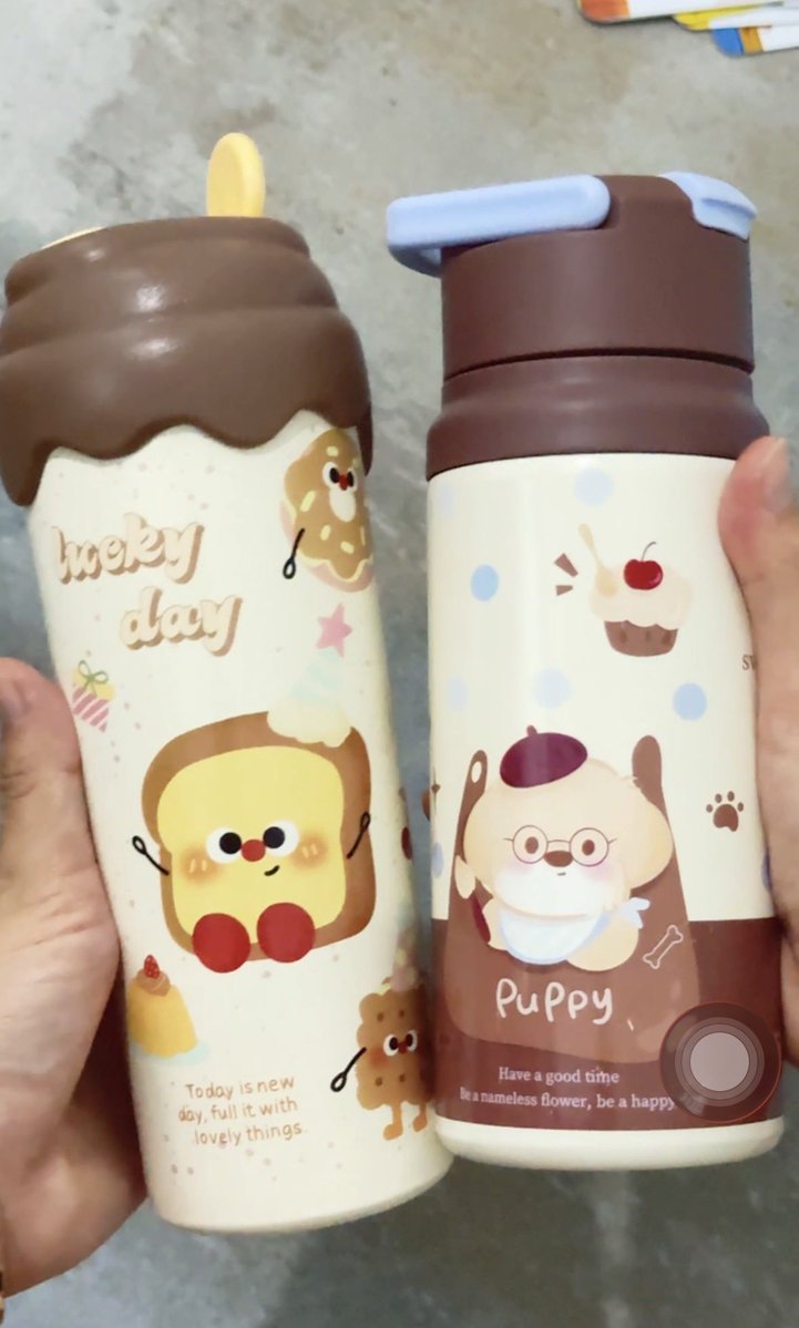shemadha's tweet photo. Aku gen Z tapi masi suka pake tumbler kek gini😭🙏🏻rebutan warna sama gen alpha😭🙏🏻￼ https://t.co/fNkcCQzDrG
