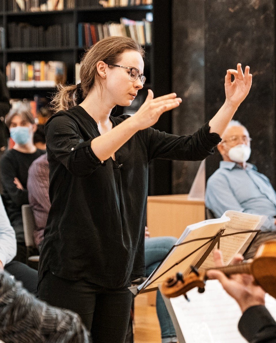 taliailan's tweet photo. #oneconductoraday
Goda Marija Gužauskaitė https://t.co/WI76RFqOcr