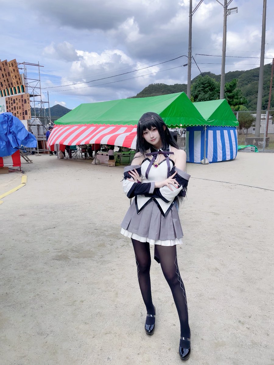 omu_is_raisu's tweet photo. つしまんなか祭のコスプレコンテストでグランプリ取りました〜❣️
内心バクバクだった…🥹
楽しかったです〜🫶対馬最高♡♡ https://t.co/1461sXE6Cs