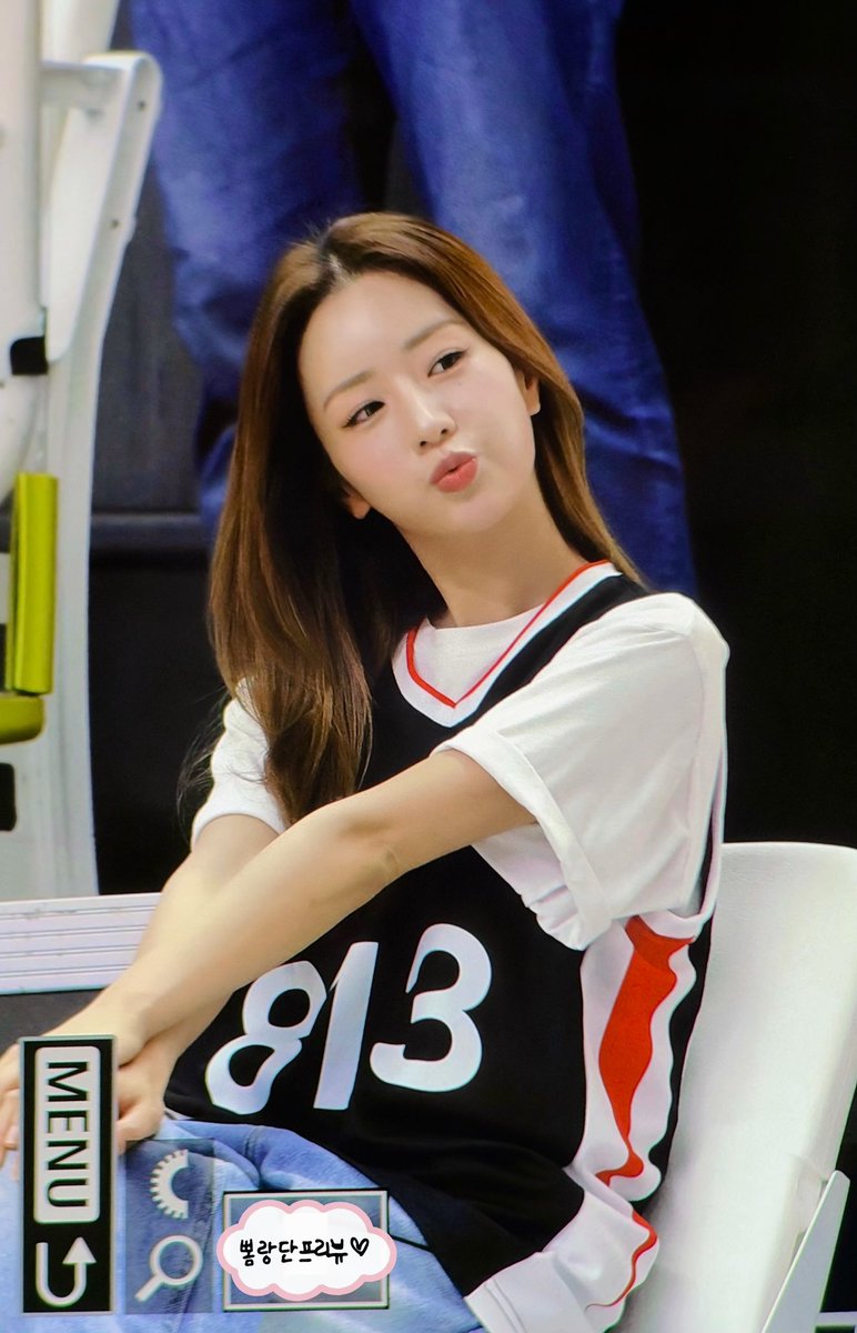 BBOMRANGDAN's tweet photo. 2601004 윤보미(@Apinkbm) 프리뷰

수원의 자랑 윤보미! 수원 KT소닉붐 화이팅!

 #Apink #보미 #윤보미 #Bomi https://t.co/eo60qV4s8v