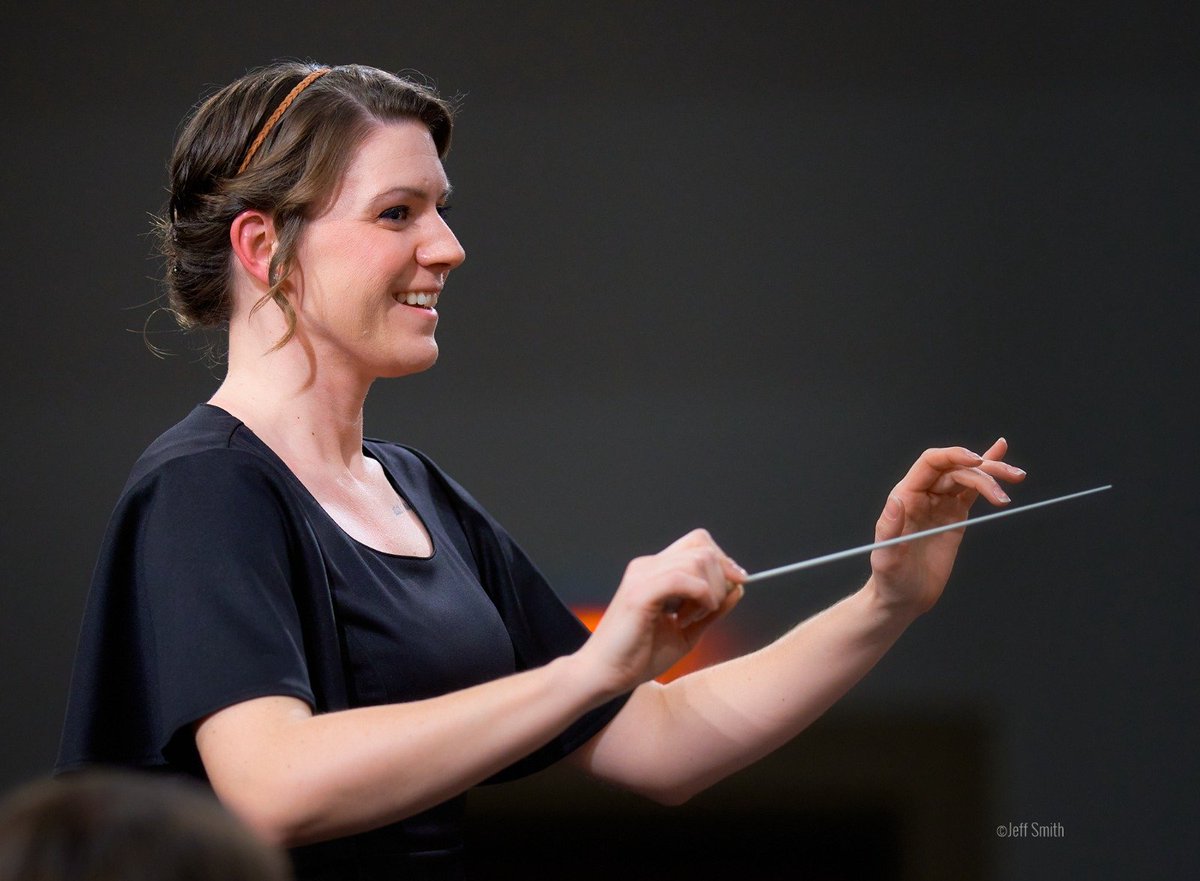 taliailan's tweet photo. #oneconductoraday
Jessica Graves https://t.co/vStMpgifCd