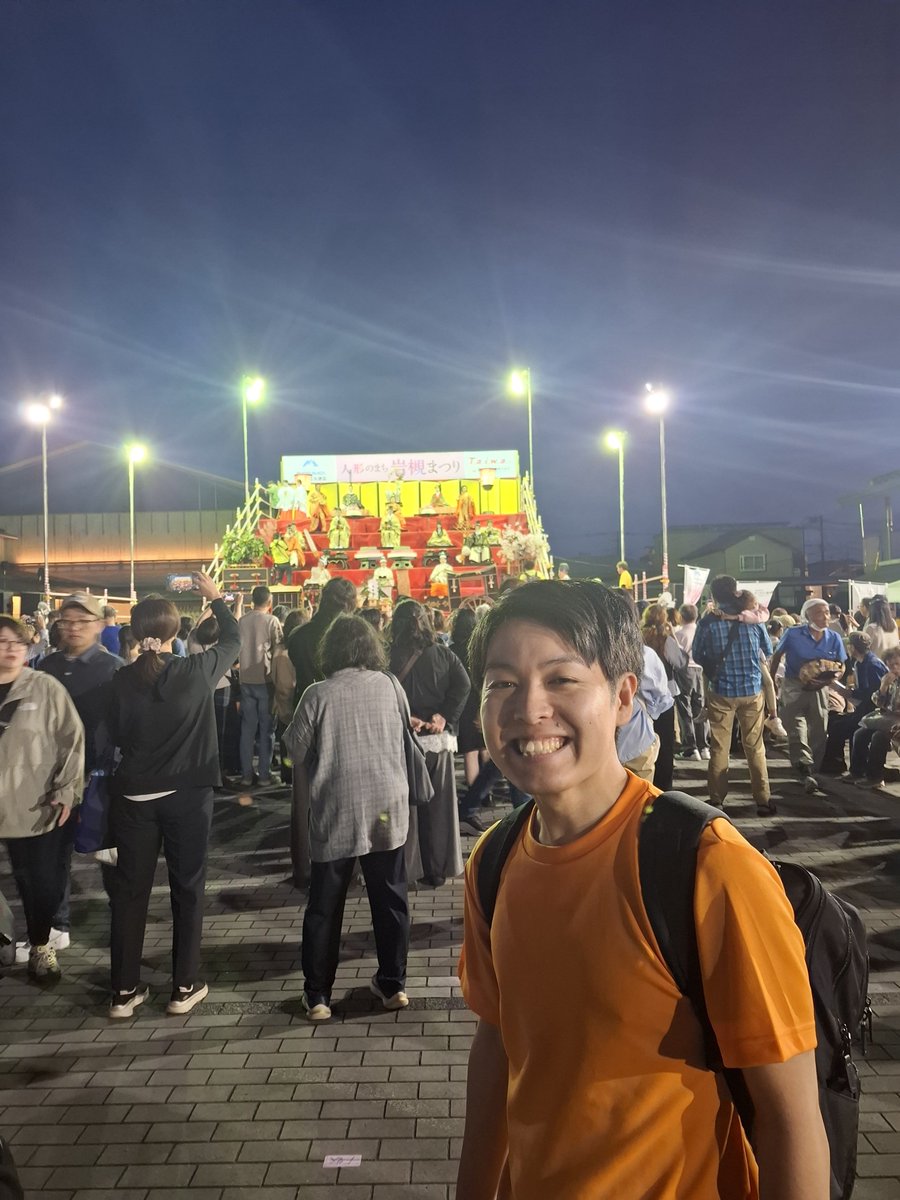 iwatsuki_odate's tweet photo. 岩槻ジャンボひな壇始まります！

#岩槻　#さいたま市　#岩槻祭り https://t.co/Gj6u5RZlWm