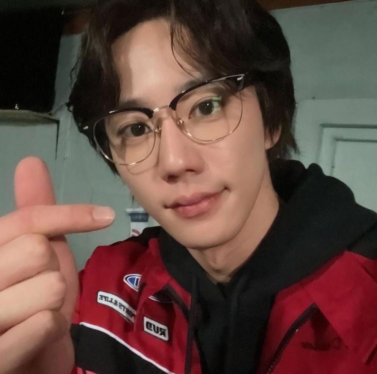 rmtjwp's tweet photo. 엥??? 니네 학교 짱 맞음??   뭔가 이상한데;;;; https://t.co/m0z0JuwaFV