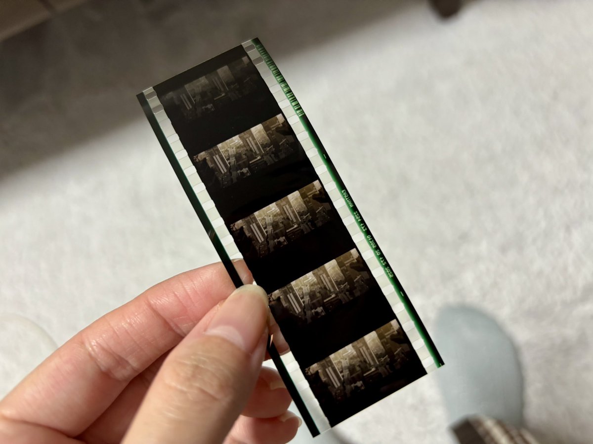 psesenp's tweet photo. やっっとまどマギ見れました！！なんですかこのフィルムは！！ https://t.co/PRtVCbYOxR