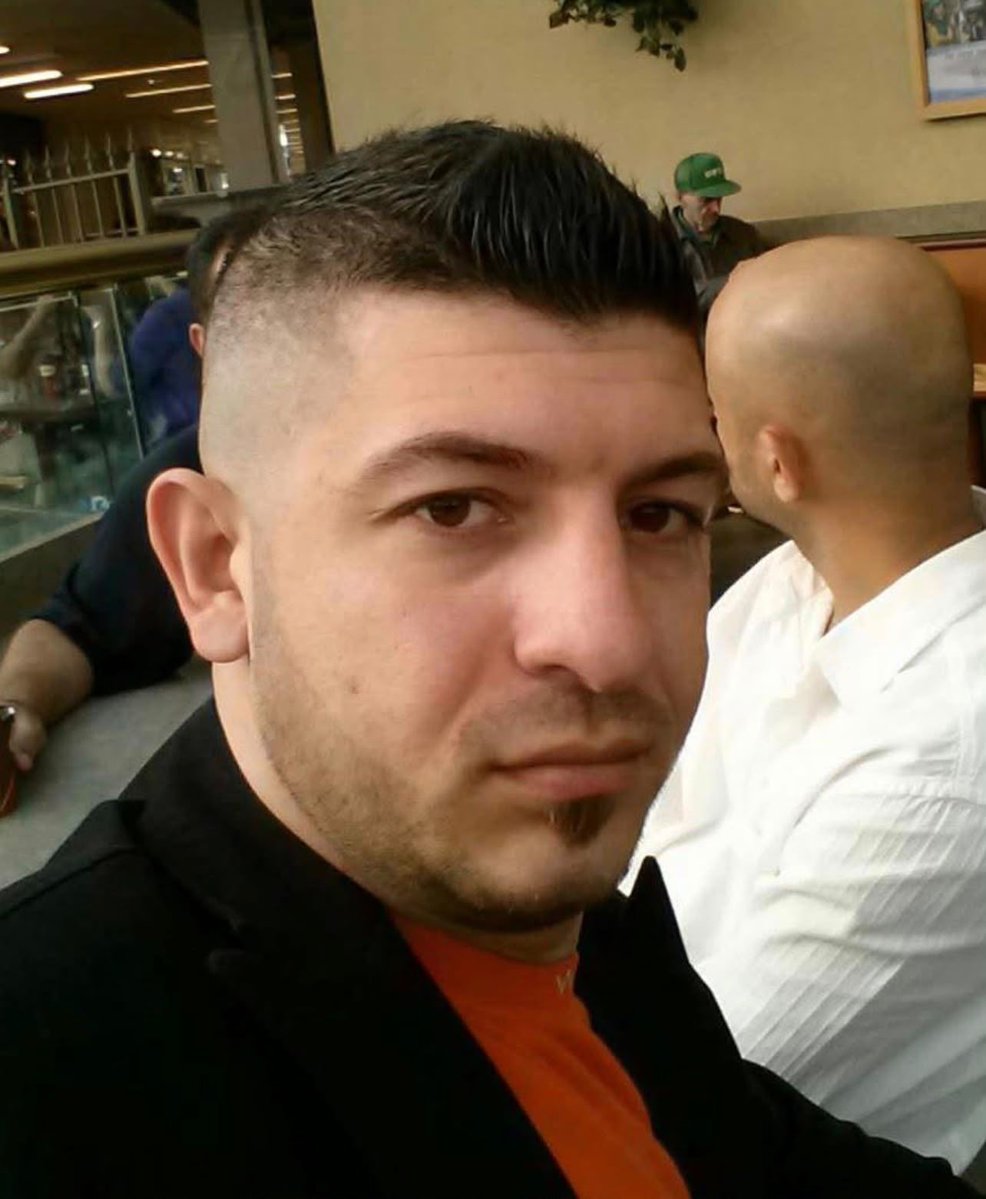 H9162425Dlt's tweet photo. @L0hdTry صدك فسوة العجوز 😂😂 باع الجهرة الزفرة https://t.co/KiWeMzRjoQ
