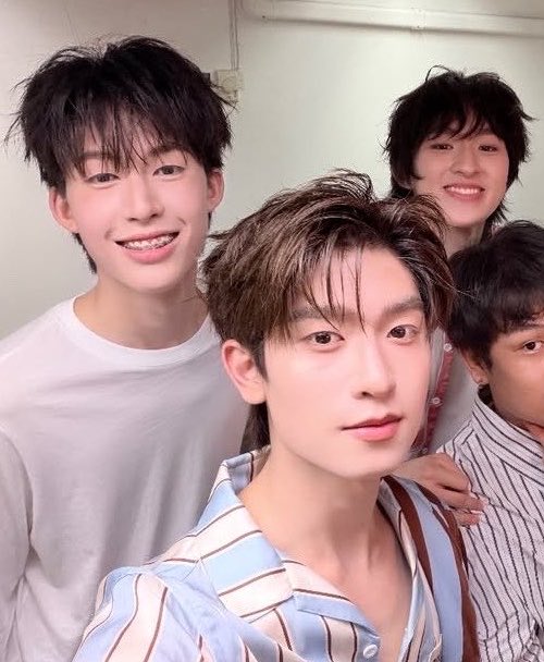 oceanfooz's tweet photo. พึ่งรู้ว่าโทมัสยิ้มหวานขนาดนี้ https://t.co/bHe92yhOSx