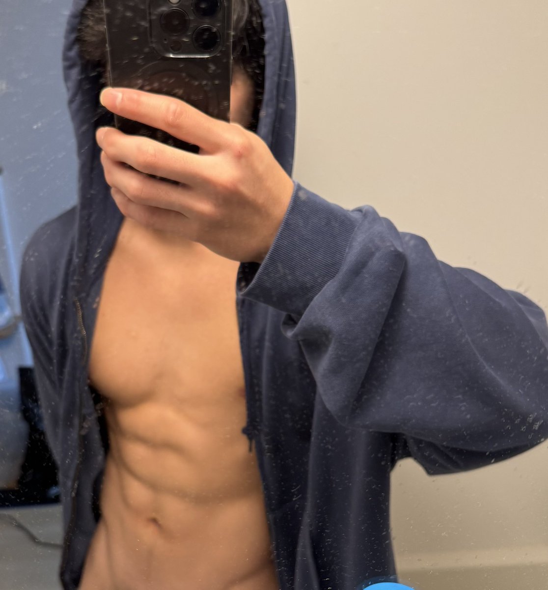 ryuxxperj's tweet photo. バイトおわり！
最近めっちゃムラムラする
#裏垢男子
#裏垢女子
#裏垢女子と繋がりたい https://t.co/0uzbQQ9LIU