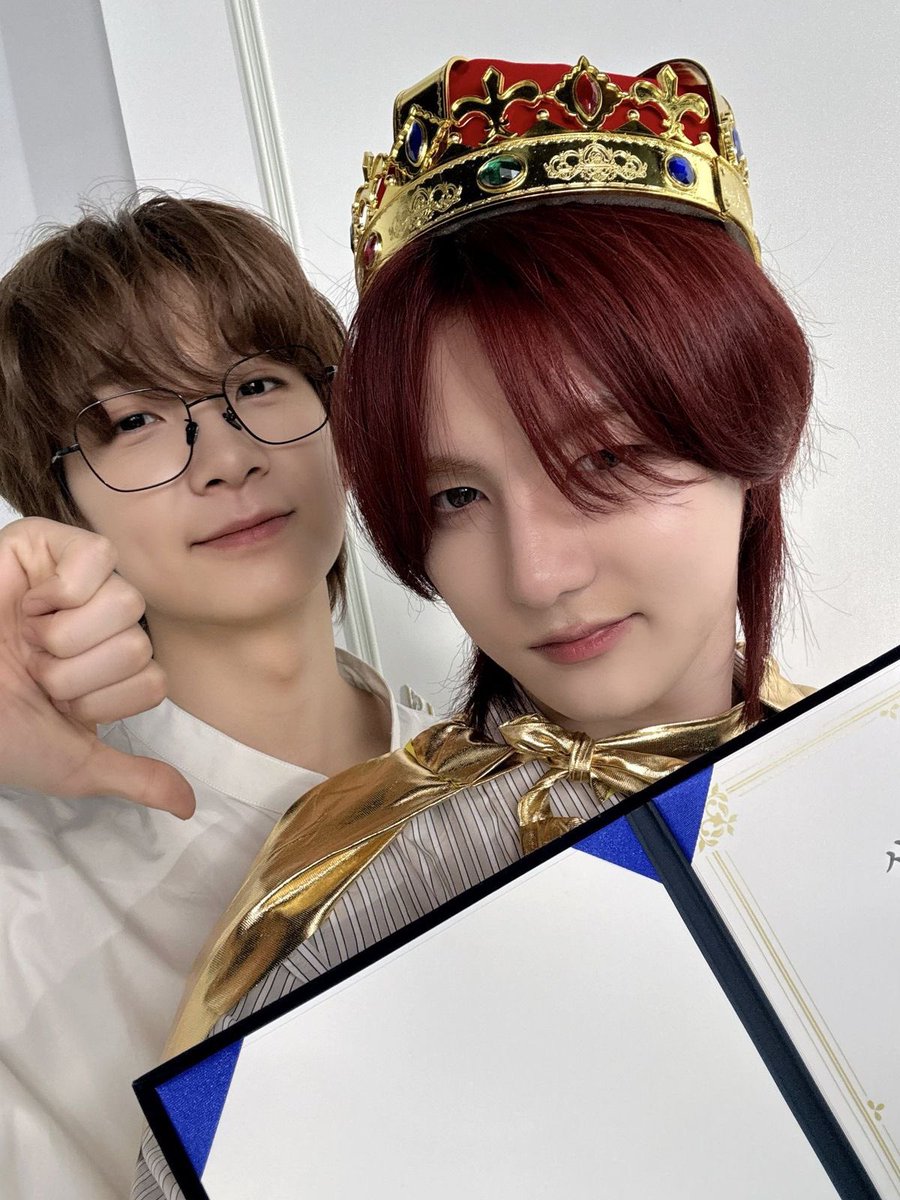 mokazelle's tweet photo. the only boys Ever … 🫧💕🤍 https://t.co/pOEDXUcwXJ