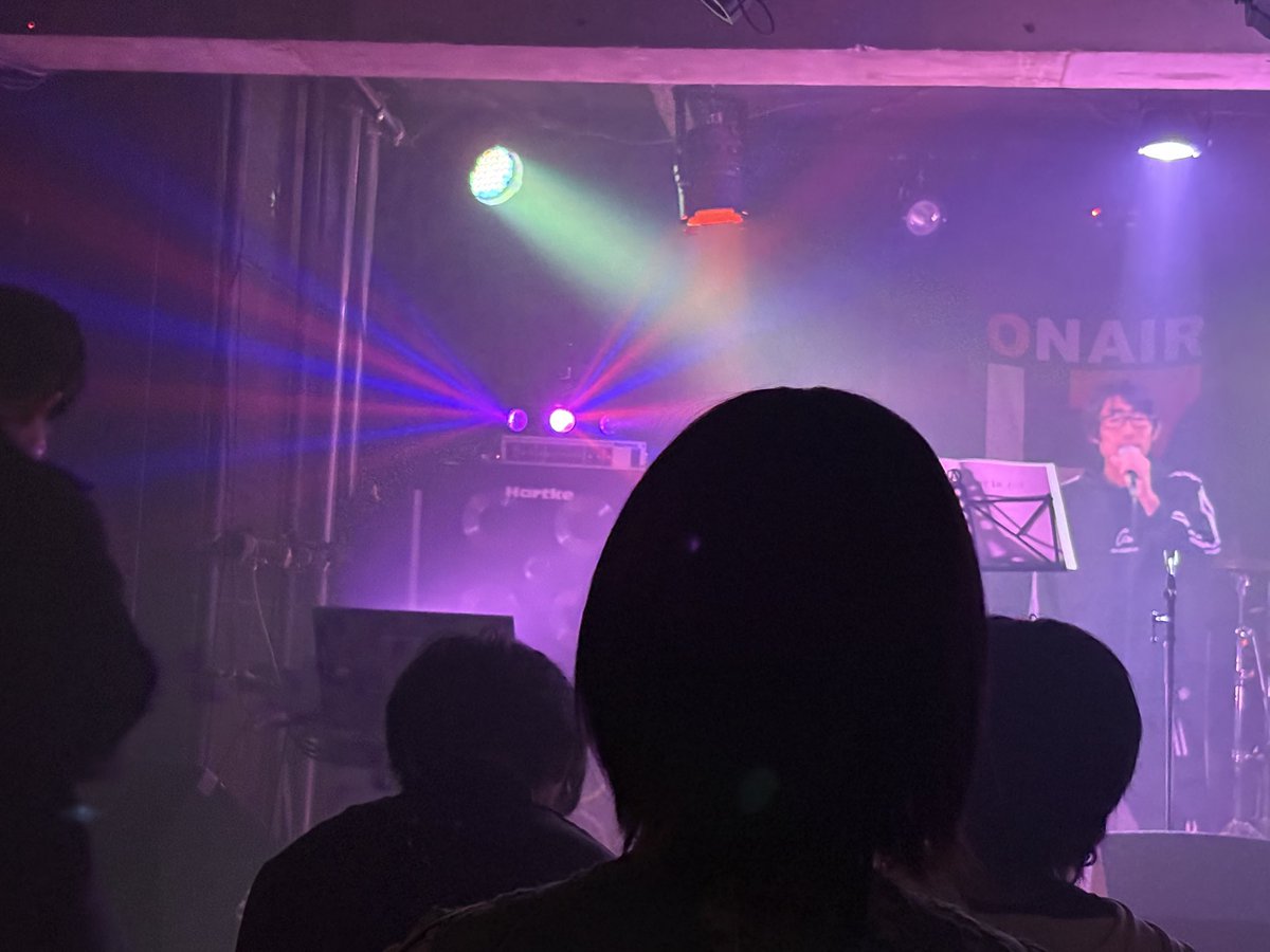ABS_info_'s tweet photo. <ABS NewAge vol.8>

続きまして3組目はっ！！
ABSレギュラーメンバーから！

夜桜 たか さん‼️

全曲オリジナル曲との事っ！
しかも2曲は新曲ですって！！✨

今からでも間に合いますよーっ！
ぜひ一緒に楽しみましょう✨
 #ABS https://t.co/NtMir1OZ5o
