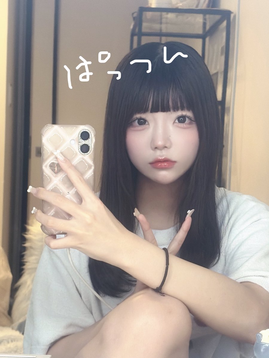 ufnqa's tweet photo. 前髪切った( > ·̫ <)👍🏻🌟 https://t.co/64iJB4TPlW
