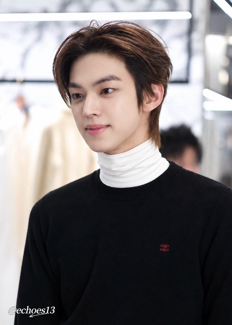 dhyechoes's tweet photo. 261003 Celine

#Celine #CelineEte2027
#도훈 #투어스 #TWS #DOHOON https://t.co/52p6xb9IFU