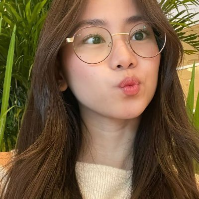 SurrealKaisha's tweet photo. TL cleanse🍃

Beauty is subjective. Maaring mas maganda si Kai, or Ash para sa'yo and that's ok, it doesn't mean the other one's less pretty. They're both pretty in their own way✨

Here's Kai and Ash' full glam &amp; bare faced lewk for y'all 

#AshKai #KaiMontinola #AshtineOlviga https://t.co/NvyEX0oSMf
