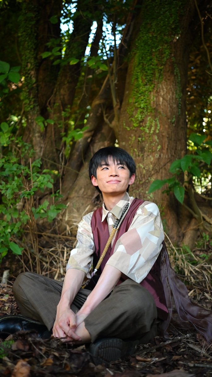 cosmorium1's tweet photo. 『遠い夏のゴッホ』キャスト紹介
No.1 【ゴッホ】
せっかちなユウダチゼミの少年。生まれる年を数え間違えてしまったため、壮大な運命に挑むこととなる。

ゴッホ役　今吉勇貴

宇宙水槽若手筆頭注目株の今吉くん。まっすぐに役に向き合い、渾身の力で挑んでくれます。

＃遠い夏のゴッホ https://t.co/P49xwmcSVT