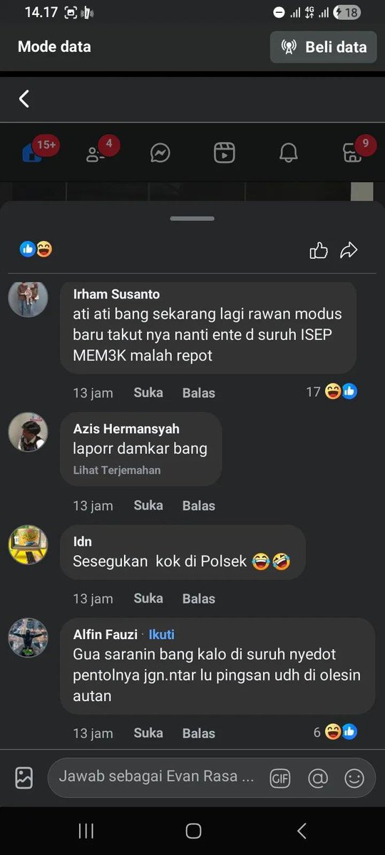 liclerc's tweet photo. najisss! ada cewe lagi duduk diem, difoto diem2 sama bajingan gila, tanpa di blur mukanya. trus dipost di grup shopeefood di fb. 😭

lihat komenannya pada gak ngotak najiiss, yang komen mostly bapak2 punya anak istri tapi kurang ajar ke perempuan! marah banget bacanya anjirr 😡👊

Ya Allah jauhkan kami dari otak2 bajingan mesum seperti ini 😭🙏