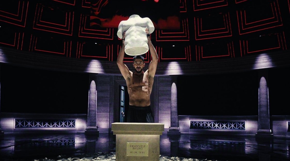 lyndashinobi's tweet photo. I’m happy with the winner of #Physical100Italy! I saw the fire in his eyes when he came back into the game. I knew Emanuele Bruno was going to win.

CONGRATULATIONS! 👏

Looking forward to those Vikings next 😈 #Physical100 SWEDEN!

#Netflix #Physical100Italia https://t.co/ymbs8j4Wbb