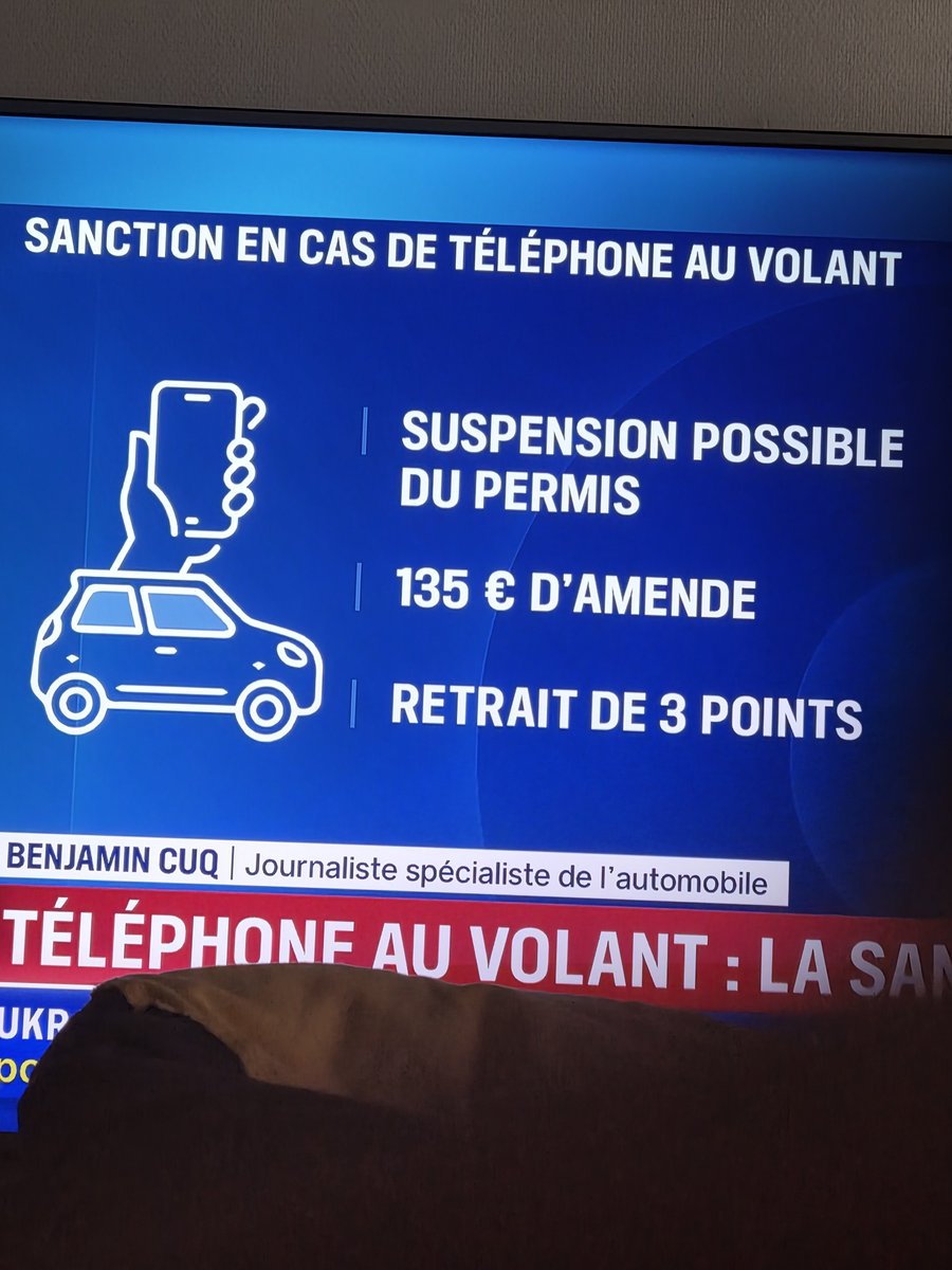 MisterMag00's tweet photo. Ah ça y est désormais si vous êtes chopé avec votre #téléphone au #volant votre #permis pourra être suspendu immédiatement et cela partout en #France.
Bonne ou mauvaise nouvelle, selon vous ? 😉
#Cnews #BFMTV #GGRMC #Macron #Lecornu https://t.co/fMWeu4BhhI