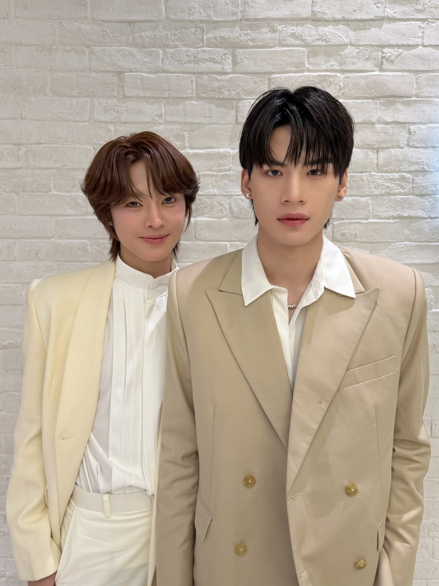 DomundiTV's tweet photo. พบกับ “นอร์ท” @JAONORTHiom และ “อ๊อตโต้” @ottoottoo_ ได้ในงาน Celebrate The Moment ✨

#CelebrateMomentxNorthOtto https://t.co/adaRgvBzfl