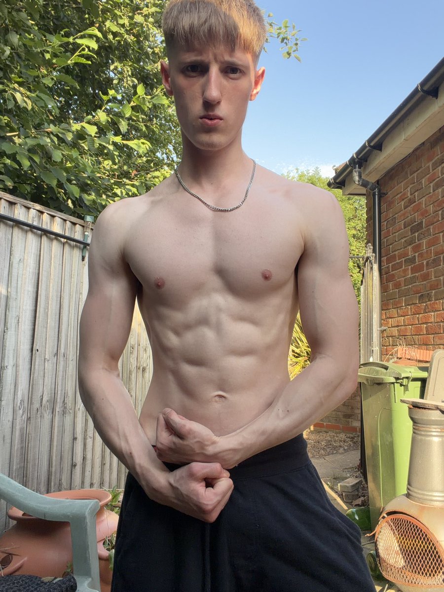 onlydazed5 tweet picture