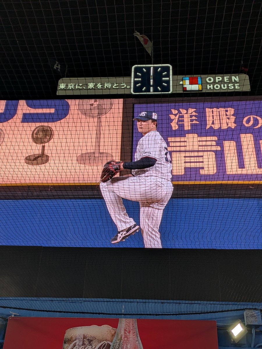 sw2173's tweet photo. たのんだよ〜吉村クン⤴️ https://t.co/P8glIBcgHP