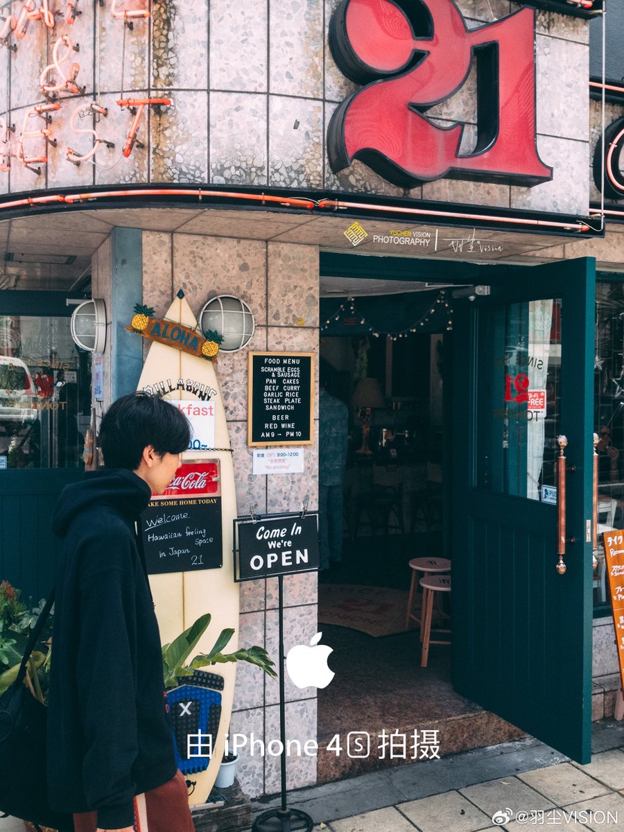 cldsu's tweet photo. Check out this cool retro walk - a man walks past a classic storefront with a 陀抠移阶 vibe, totally vibing the old - school street style! https://t.co/7CVM75LQvd