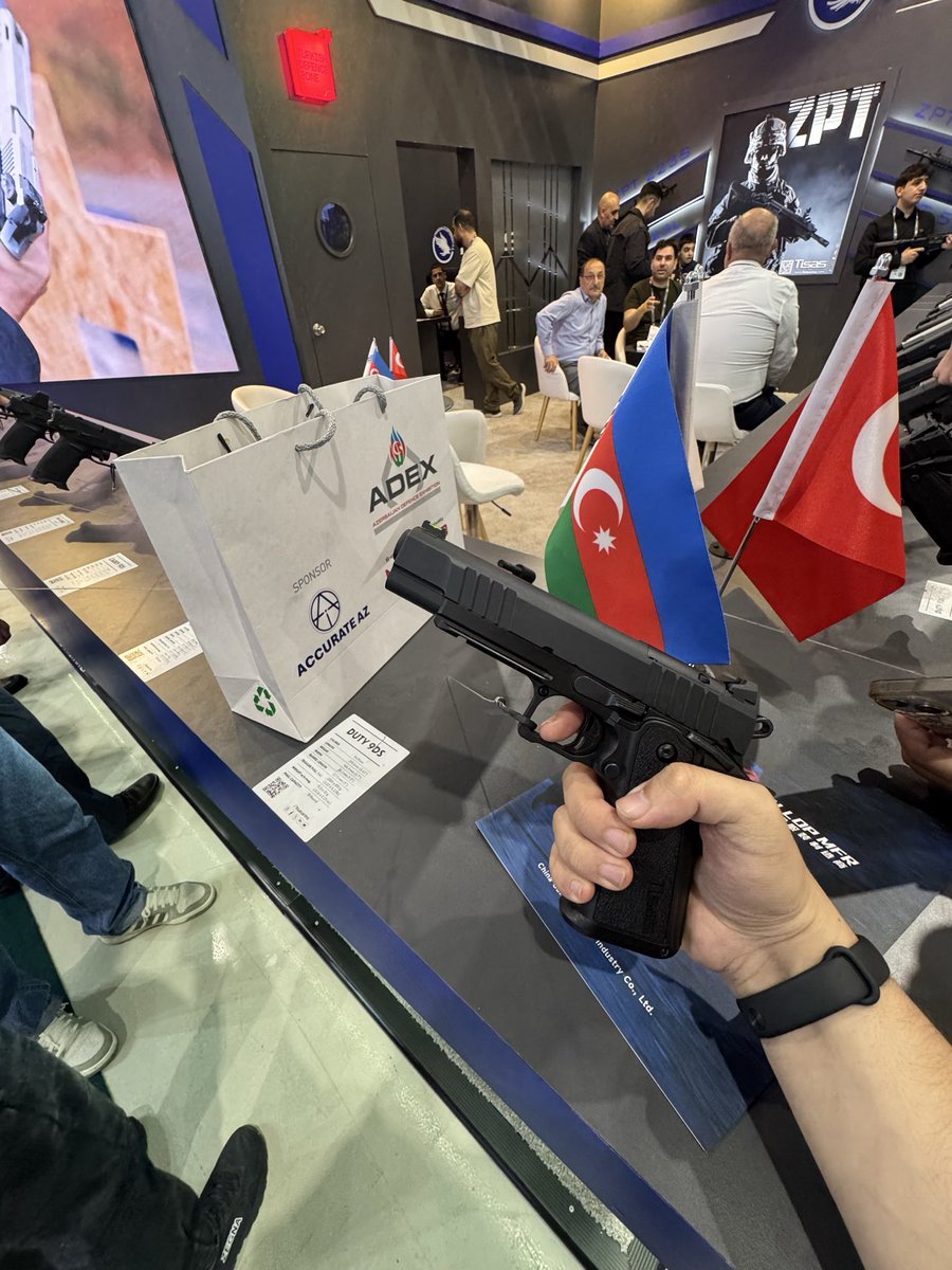 ulfanism's tweet photo. #ADEX -lərin demək olar ki, hamısında iştirak etmişəm.  Bu il ilk dəfə Azərbaycanın özü çox böyük stendlərdə təmsil olunurdu. İndi qaldı müştəri tapmaq.

Fotoda @canikarms istehsalı 9DS https://t.co/0VLcDxxKY6