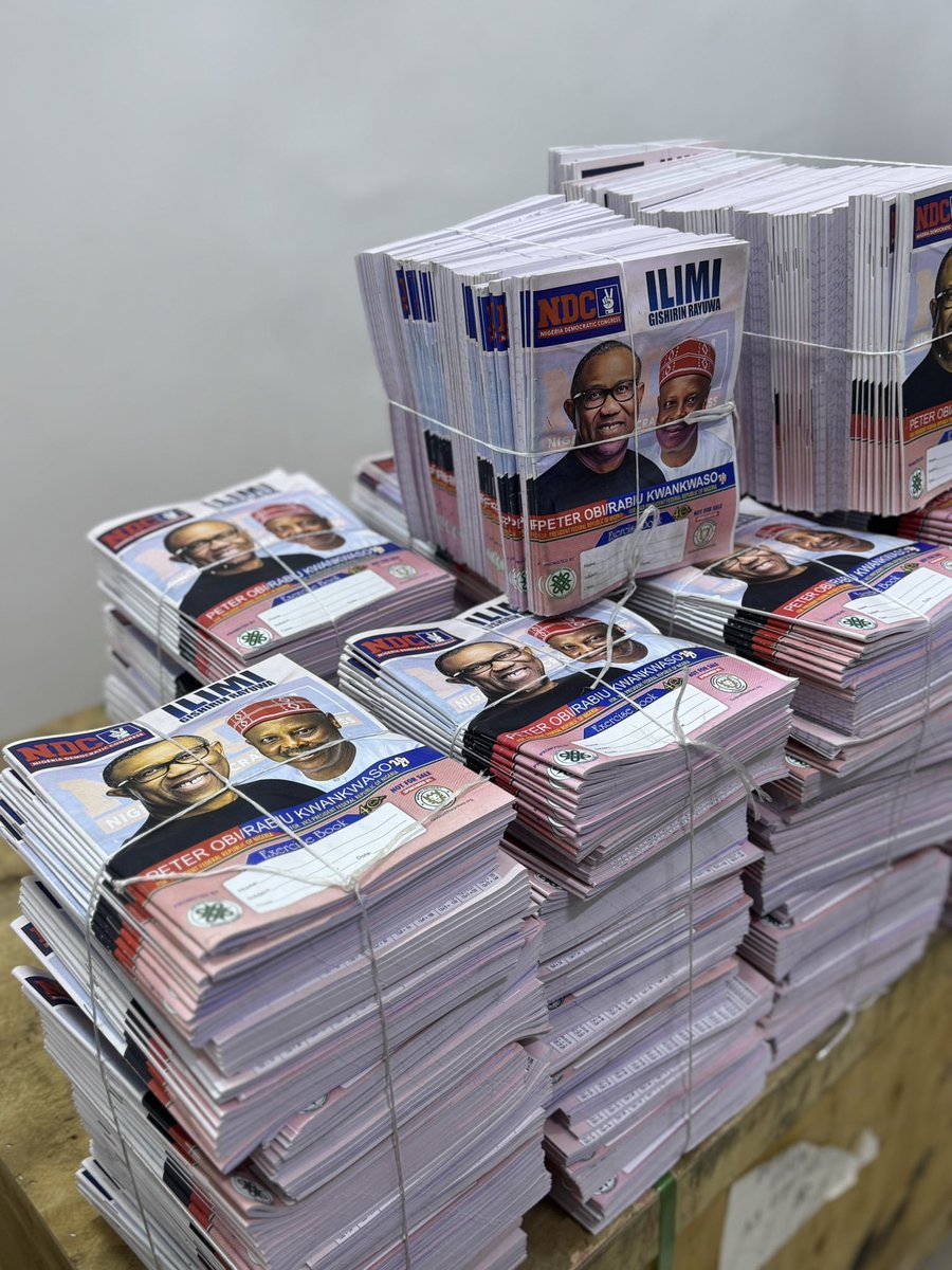 Mallam_jabeer's tweet photo. The book initiative is one of the most effective ways to take the Obi/Kwankwaso ticket into Northern households.

Every book reaches a family, supports education and carries our message and party logo into homes across the North.

This is grassroots politics with impact.
Let's do more of it and share everywhere.
Nigeria MUST be OK.