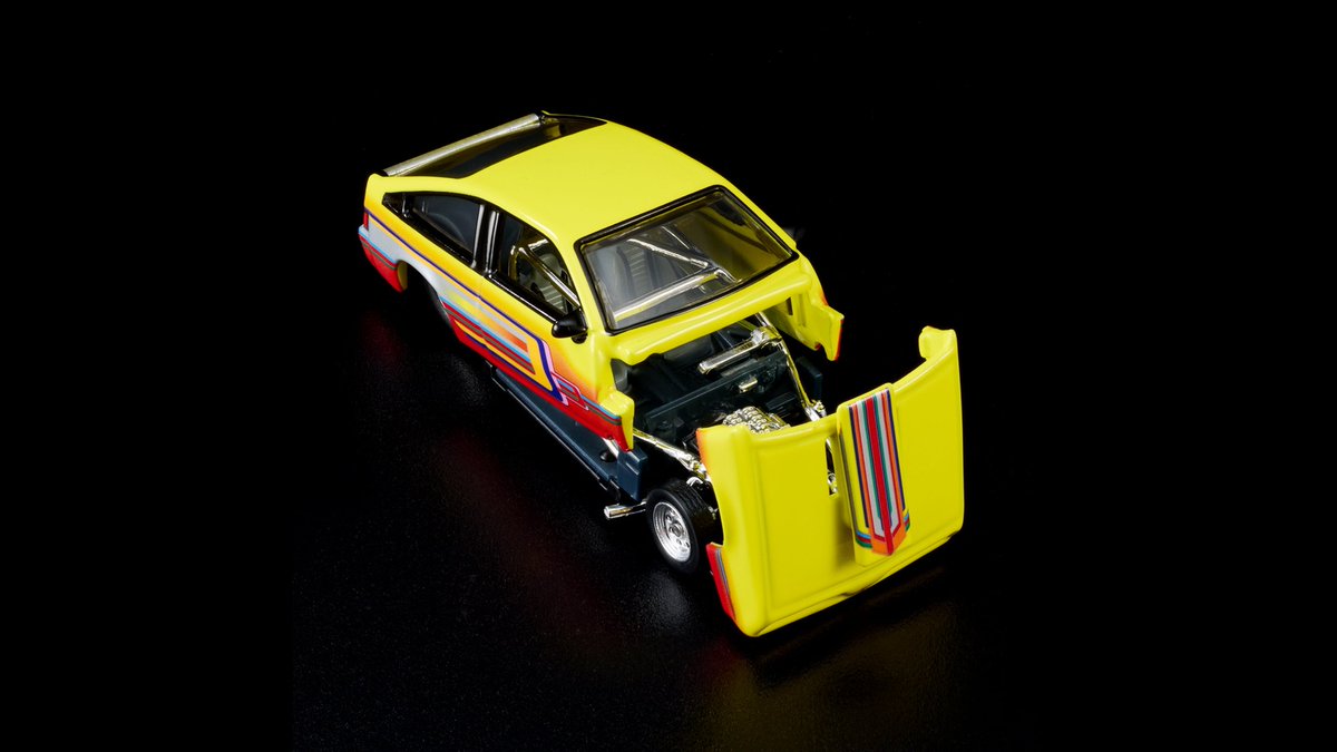 followtreasures's tweet photo. Hot Wheels turns Rick Dobbertin’s radical Pontiac J2000 into a 1:64 RLC car with a body that tilts open to reveal the engine and chassis. The members-only US release is scheduled for 6 October at $33. https://t.co/LbEEabnT9A https://t.co/9W2nYqYoyq