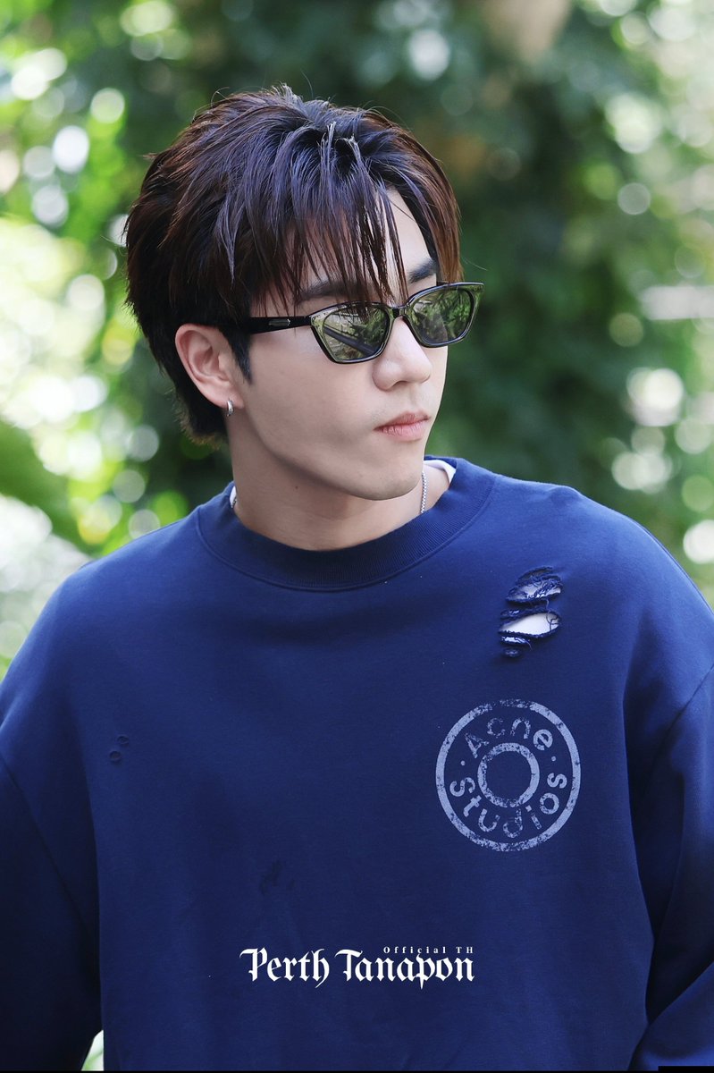 PerthOfficialTH's tweet photo. ไม่ได้แอคครับ หล่อเองล้วนๆ 😎

PERTH PAIAEW CHIANGMAI

#DrAllyinCNXwithPerth
#PerthTanapon #KDPPE https://t.co/nLy35nGK1J