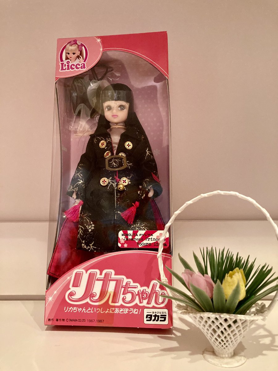 ikekumi's tweet photo. 以前一緒にお食事をさせていただいた、モモリータ先生の
JapanesePrincess
Modern Licca
錦糸を使った豪華なお衣裳に
黒髪姫カットの
素敵なプリンセスに
うっとり🤩
#モモリータ先生
#リカちゃん
#JapanesePrincess
#お人形
#タカラトミー https://t.co/Bb7H9haWxu