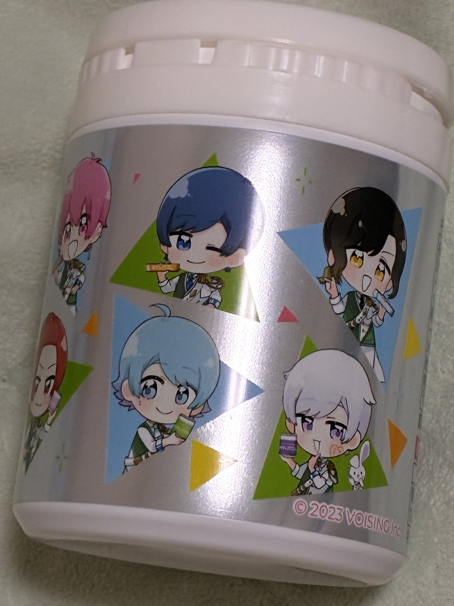 na_imcm's tweet photo. 絶対に捨てた方がいいものが出てきて困惑 https://t.co/vHnCRBDvdt