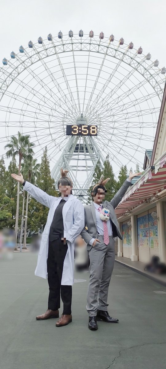 toilaa34's tweet photo. cosplay
🌈🕒️ 💼📊 📚️🗣️

はしゃぐエリート達🐰

📷️アサトさん
撮影ありがとうございました！！
#長島スパコス https://t.co/38CIQB864b