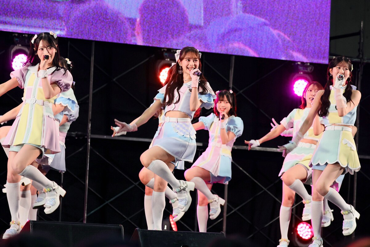 natalie_mu's tweet photo. AKB48
69枚目のシングルリリース
https://t.co/sIceZgkKX8

センターは3作連続で伊藤百花
前田敦子以来16年ぶりの快挙✨️

#AKB48 https://t.co/Ti74vPLV0B